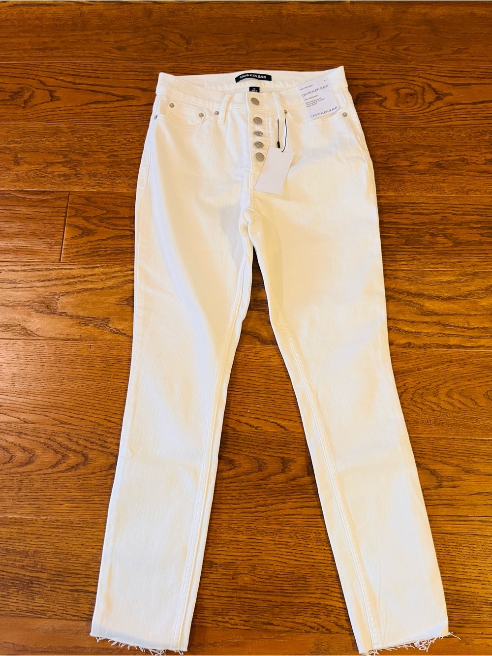 Calvin Klein Jeans Women’s White Skinny High-Rise Button-Fly Jeans